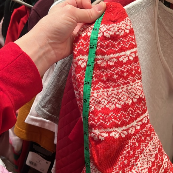 NWOT warm Fuzzy holiday socks stalkings 💛 - Picture 3 of 3